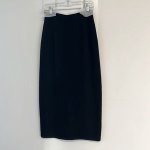 St. John Basics classic black santana knit midi/maxi skirt Size 4